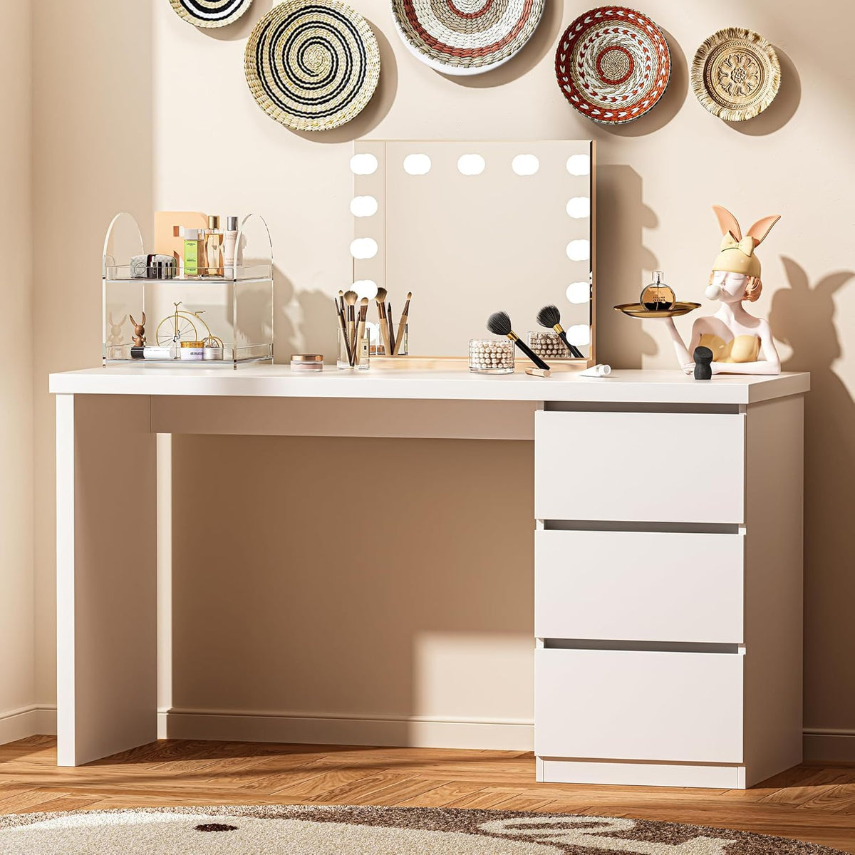 White Desk with Drawers I5208