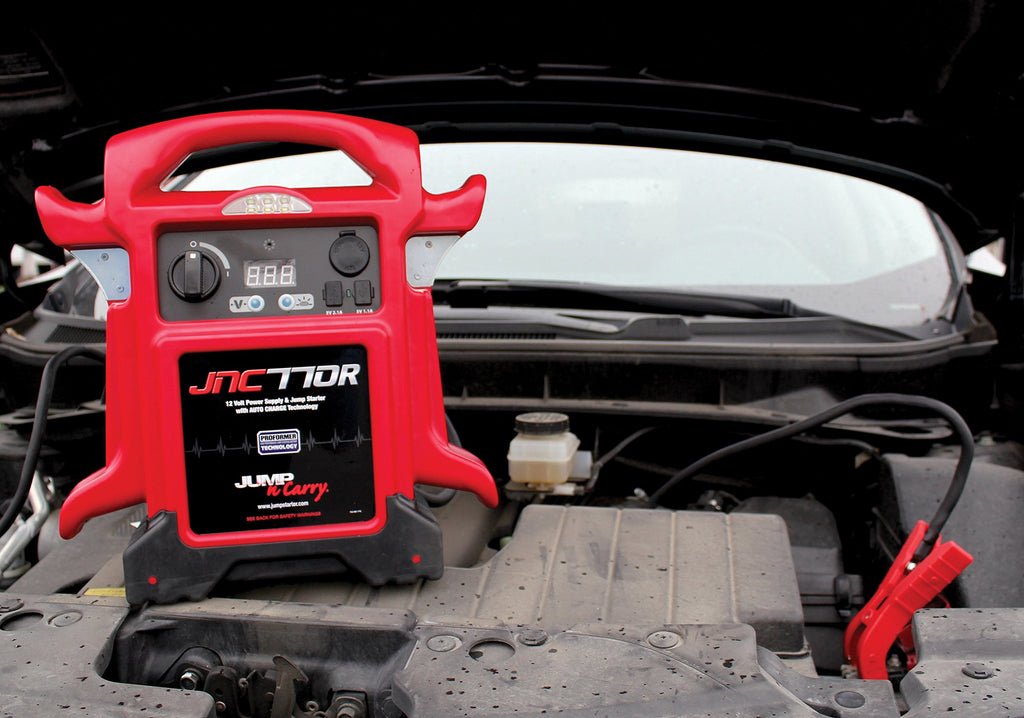 1700 Peak Amp 12 Volt Jump Starter Z733